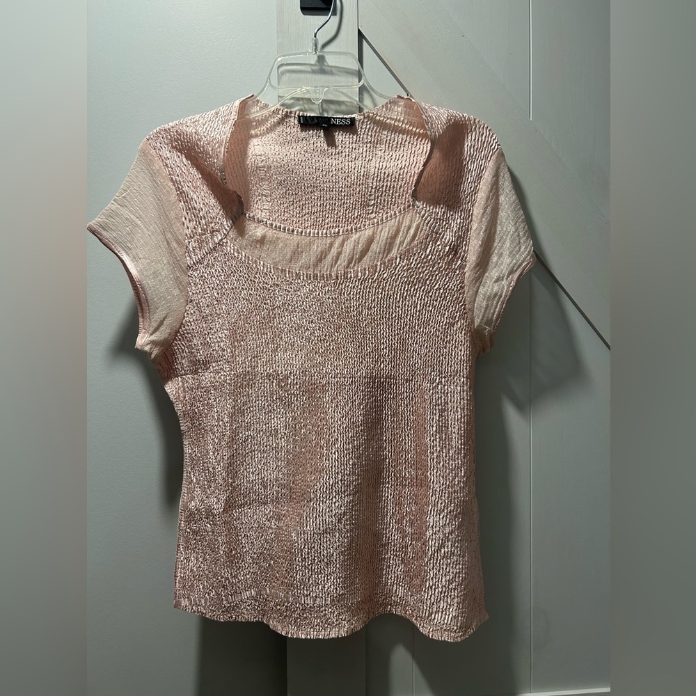Ness Crinkly Shiny Pink Short Sleeve Lace Accent Top XL (NEW but I cut the tags)
